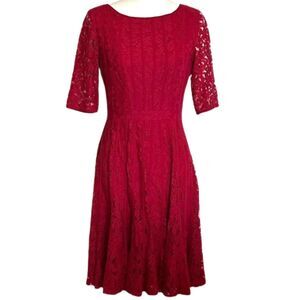 Adrianna Papell Lace Dress Womens Size 4 Lined Party Cocktail Fit and Flare Red